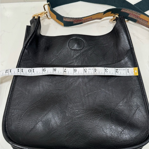 Ah Dorned classic messenger purse bag. Aztec strap. - Picture 10 of 11